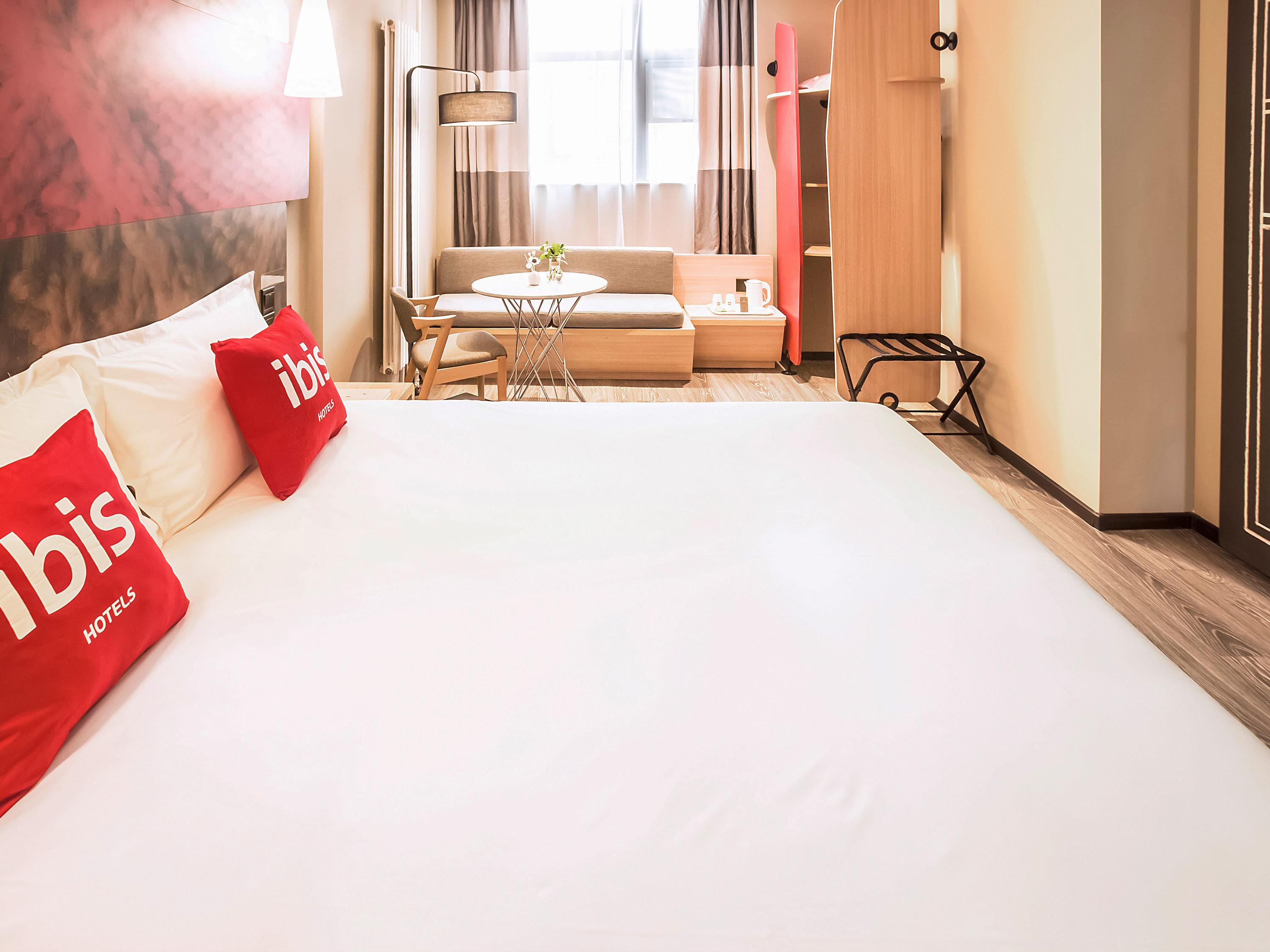 Ibis Zhengzhou Longhai Road Eksteriør billede