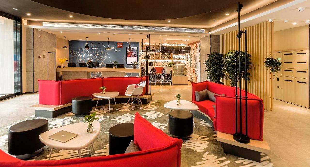 Ibis Zhengzhou Longhai Road Eksteriør billede